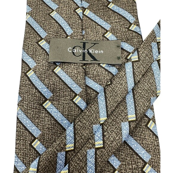 Calvin Klein 100% Silk Tie Stripes in Gold, Blue and Tan - Picture 3 of 9